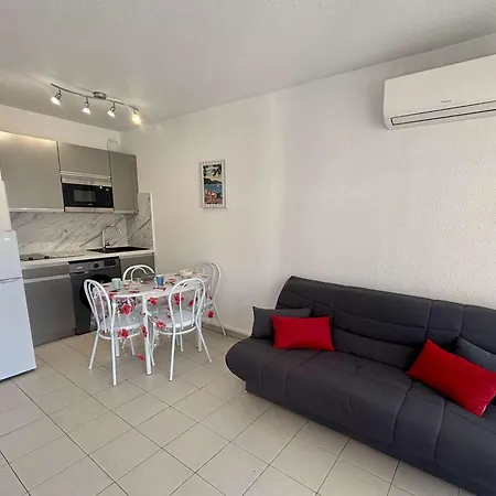 Lumineux, Vue Parc - 4 Pers. - Fr-1-252-202 Apartment *